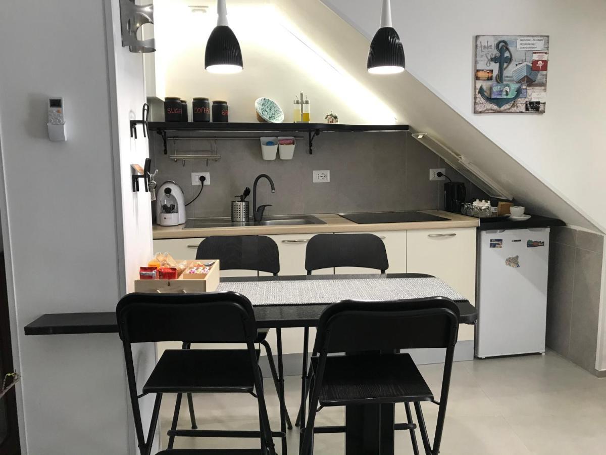 Porto 48 Apartman Bari Kültér fotó